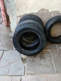 ١٨٥/٦٥R١٥ • طقم تاير • نضيفات