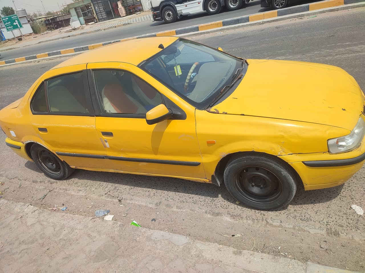 سمند مديل 2011  رقم مثني شرط تحويل بس ابن عمي سنوياه ماساقطاه عليه هيه وغرمات 700ينكصن من سعره سياراه مكينه ستوني مجفته بعدهي عله سحك كير مابيه شي تبريد شغال بوربرينات كله جديد فيتبام جديد حداديه 80 بل ميه بيه خياسات بل دوس العنوان دوانيه الحمزاه الشرقي السعر 19 مكلف بل نشر اتصل ***********
