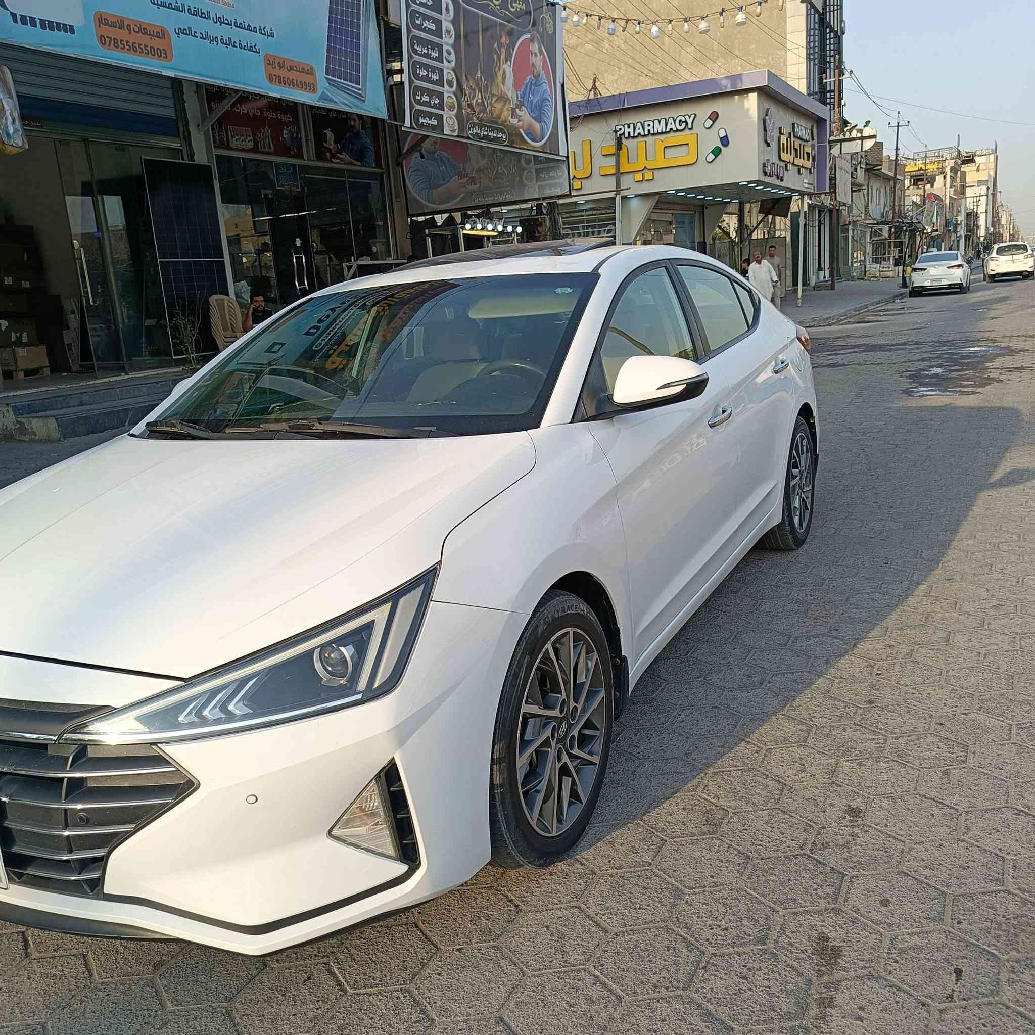 السلام عليكم النترا خليجي 2019
 مكفوله كفاله عامه من الصبغ والفتح
حساسات أمامي خلفي 
مري شفط
تبريد قطعتين
الساره فتحه
تبريد قطعتين امامي خلفي
شاشه كبيره كاربلي
ويل كب كروم حجم ١٧
لد أمامي خلفي.
محرك دوش ٢٠٠٠
كير بلادي ATM
ارضيه جلد قرميدي 
دوشمة قرميدي
سياره كفاله عامه
رقم اربيل
137 ورقه وبيها مجال
***********
العنوان النجف الأشرف 
اني مكلف بلنشر
