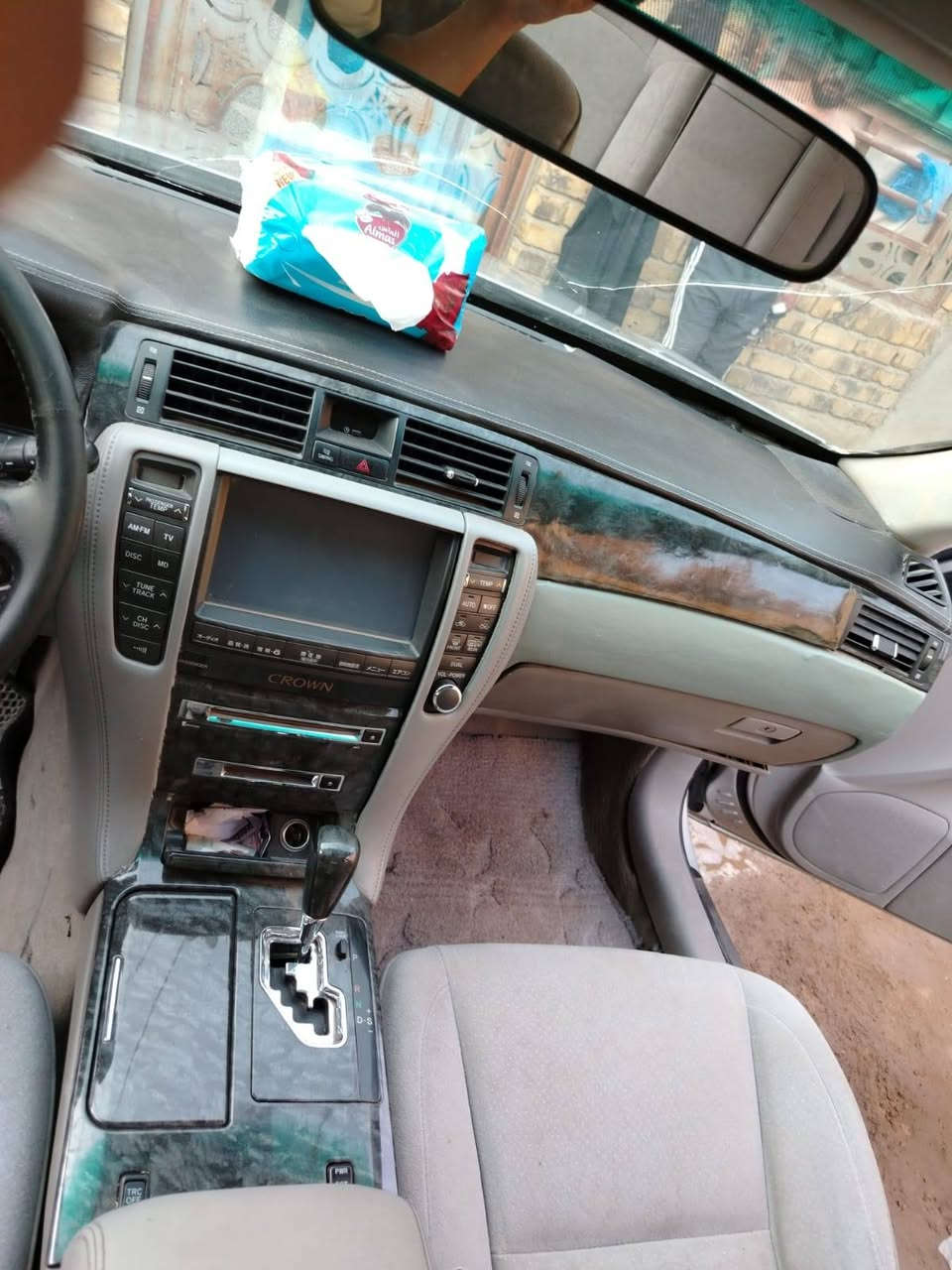 السلام عليكم  شاهينه للبيع كص جنطه سياره حلوه نظيفه محرك كير خير من الله شاصي 182 سياره سعرها 50 وبيها مجال قليل تتواجد في محافظه النجف ناحيه العباسيه ما يتواجد على الفيس رقم الهاتف***********

