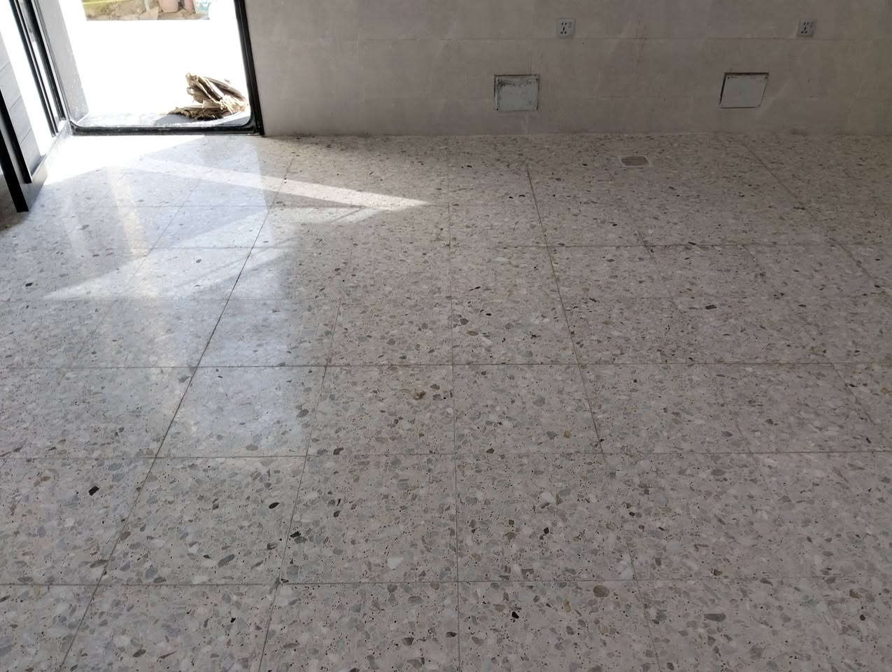 تم بعون الله انجاز بيت الااخ ابوسعد قرب جسر الجديد مستعدين لتجهيزكم كافت انواع الجلي الموقعي والتطبيك للئستفسار هاتف ***********/***********
