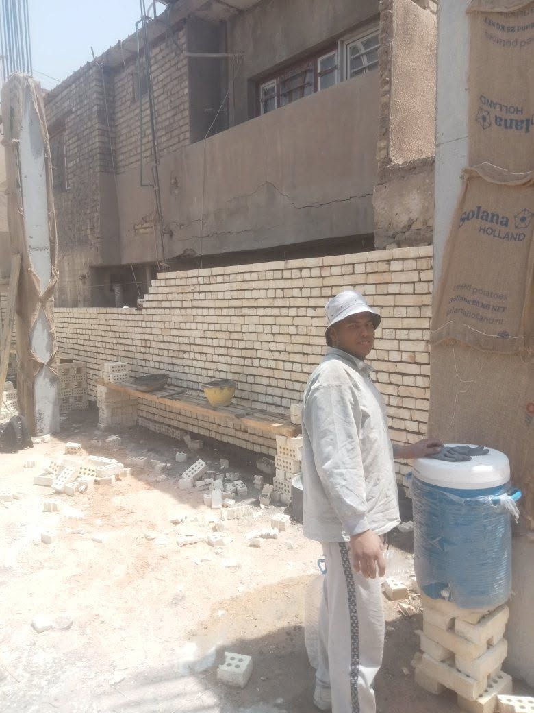 السلام عليكم 
كادر بناء مصري شغل درجه اولى تسليم مهندس 
رقمنا للتواصل ***********
