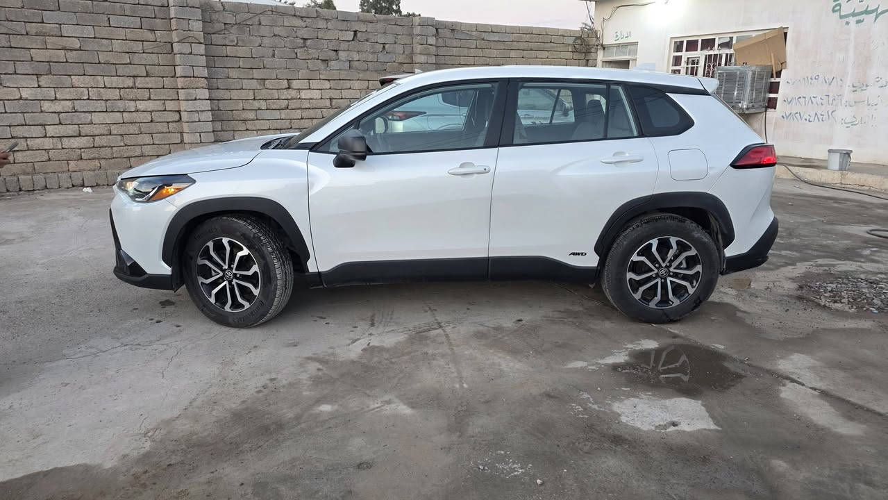 السلام عليكم ورحمة الله وبركاته 
✅️معرض الناصر 
TOYOTA Corolla Cross Hybrid Se 2024✅️
✅️كورلا كروز هايبرد 2024 SE
🛑مواصفات 
بصمه تشغيل
 أشير بالمري نقط عمياء اتو هولد
الضرر خلفي 
صور الضرر ورقم الشاصي بالمنشور 
السيارة تترقم شهداء صلاح الدين 
ماشية 9 الف ميل
جيك صور الضرر والشاصي
العنوان صلاح الدين الشرقاط اجميلة 
🛑***********
