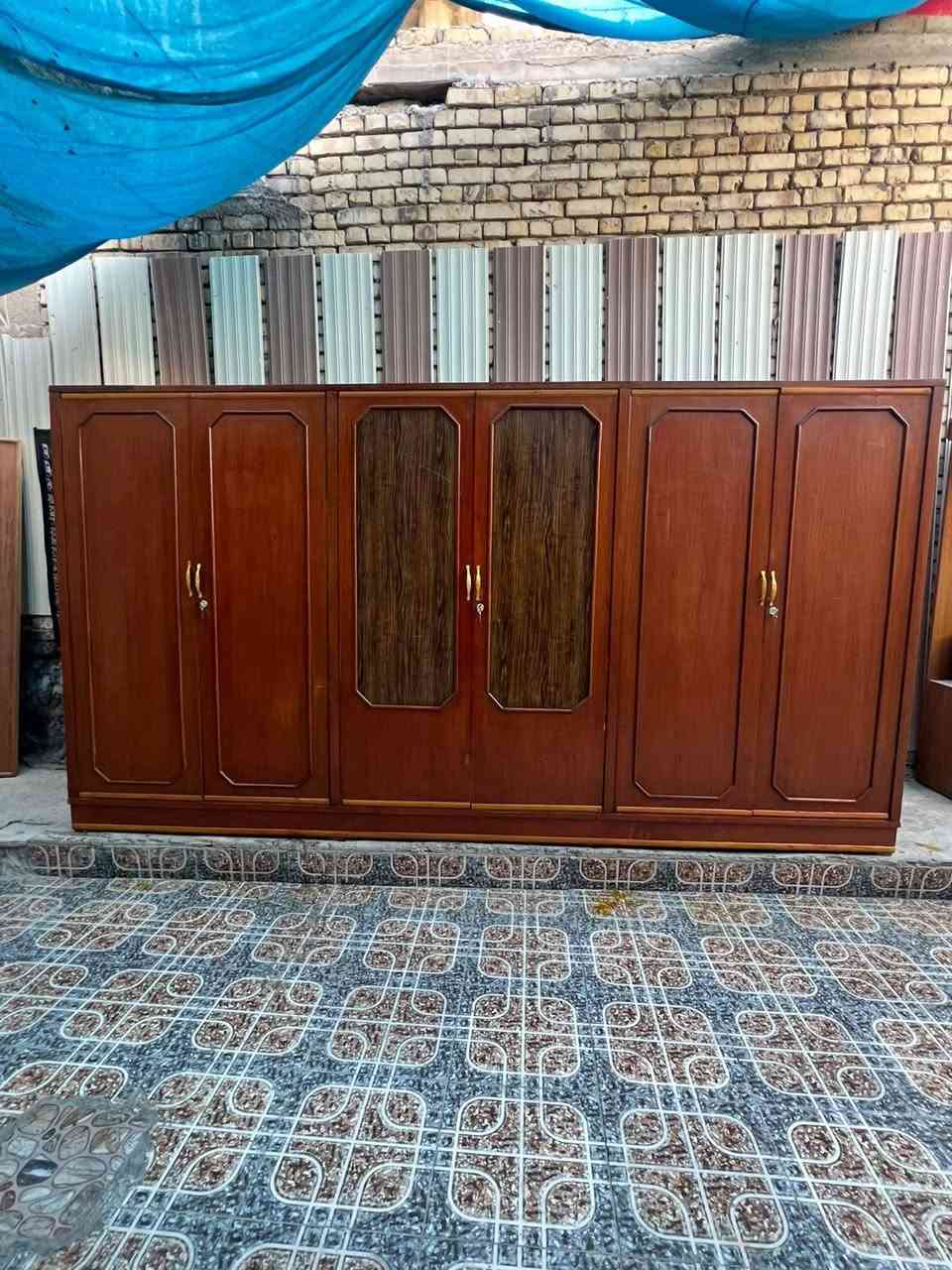 كنتور ابو السته صاج طابق واحد مستعمل سعره ٢٢٥ وبي مجال
ميز مرايه صاج سعره ٧٥ وبي مجال 
جربايه صاج كامله سعره ١٢٥ وبيه مجال كوت حي الجهاد شارع النجارين نجارة ومعرض الحجامي الاتصال او مراسلة الصفحه ***********
