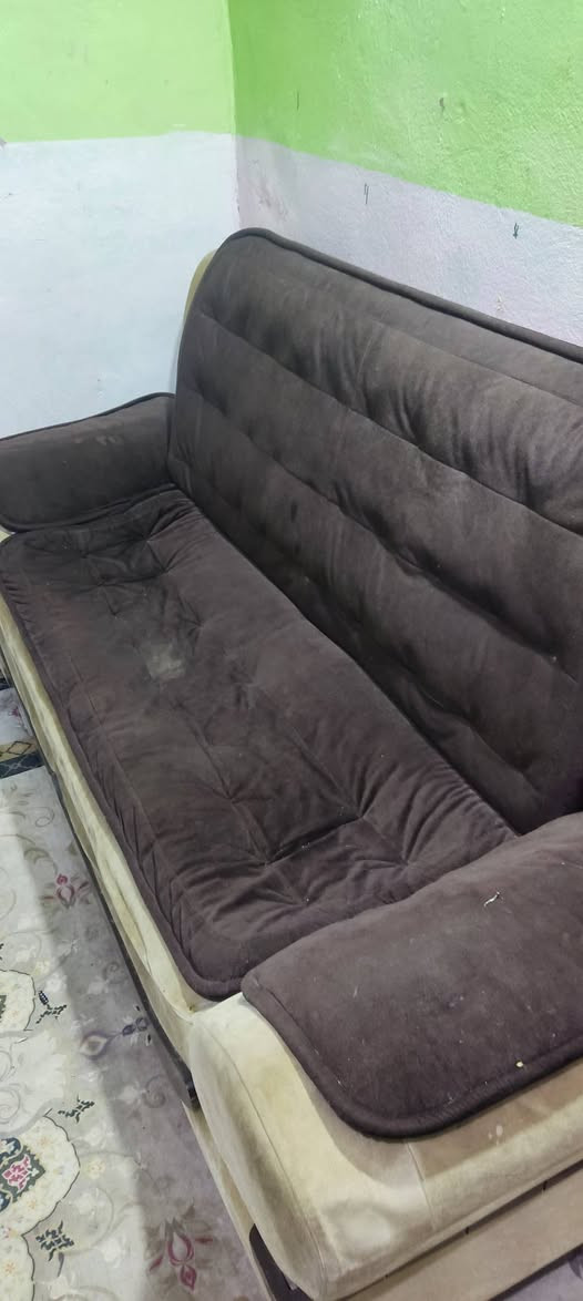 سلام عليكم قنفات للبيع  بيهن وحده طاكه نفس مابصوره
القنفه ام النفرين عدد 2
ولقنفه ام نفر عدد 4
سعرهن ١٠٠ وبيهن مجال 
بكاني كربلاء حي العسكري يم سوك العابد
رقمي ***********
