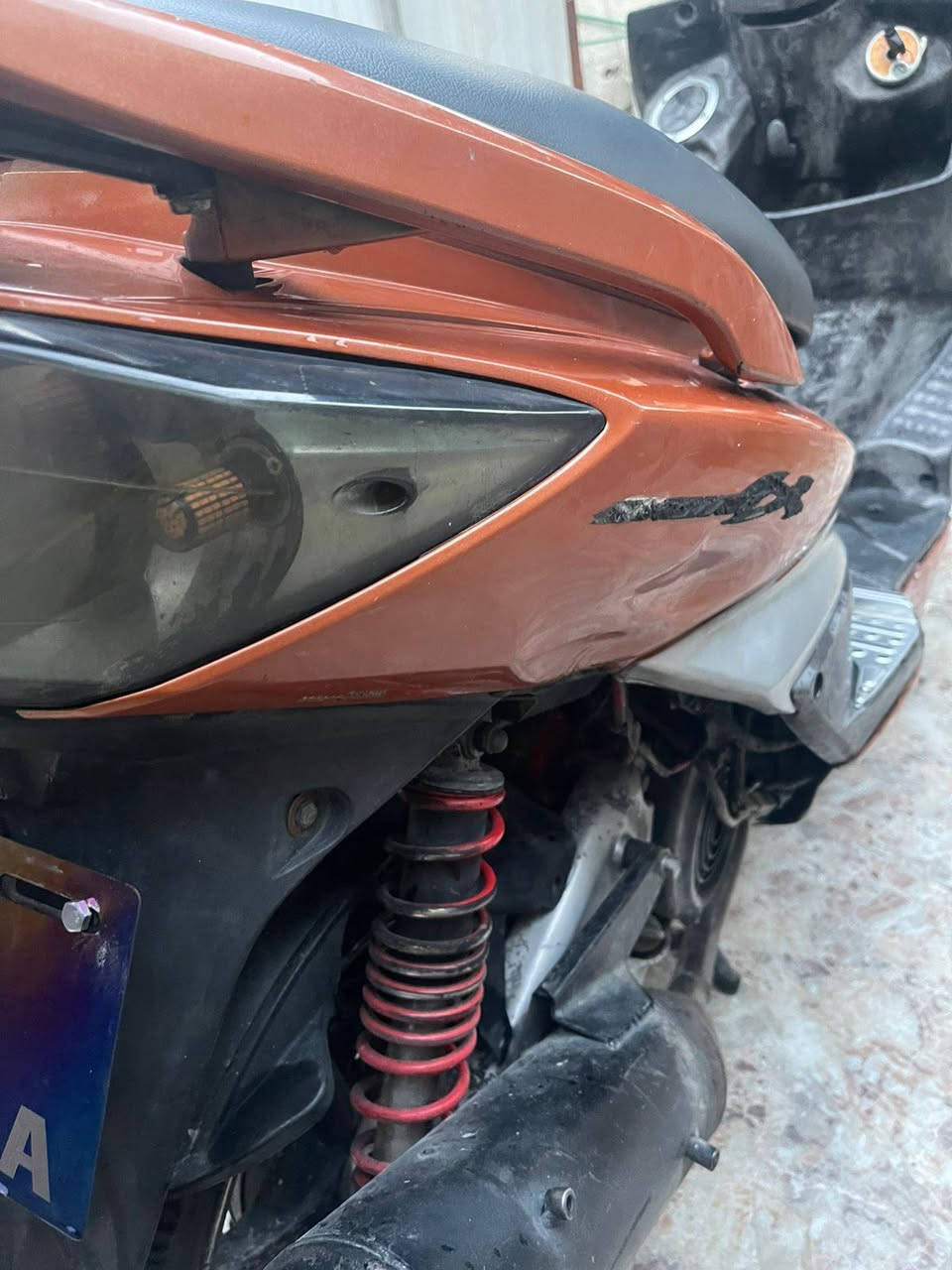 سلام عليكم سكنس فحل للبيع نوزل شلعه ومعدل بوشه58 دراجه خير من الله كهربائيات كلها شغال كيج بانزين سرعه كلها شغاله مكاني بغداد سعر425وبيها مجال رقمي ***********
