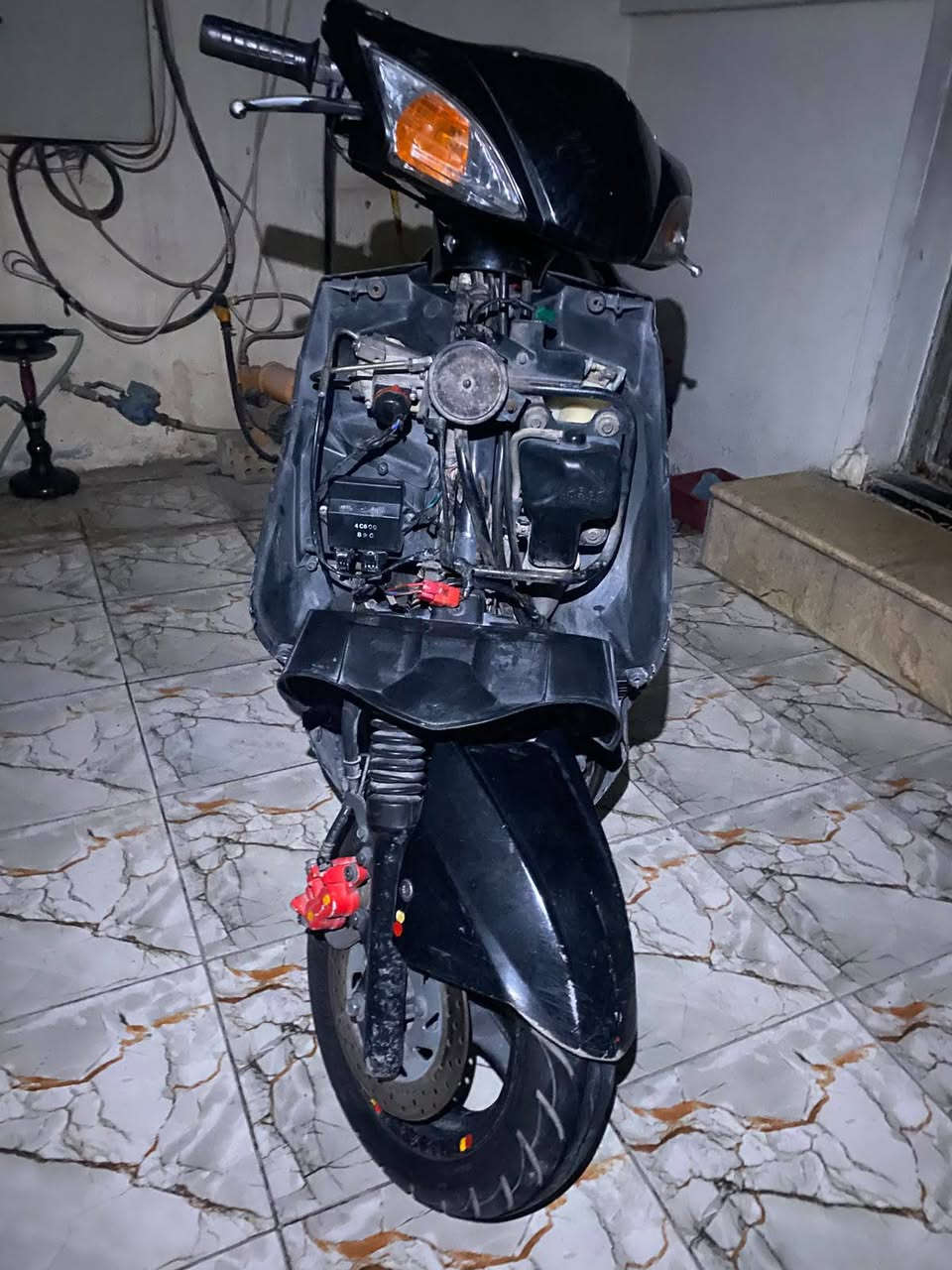 للبيع سكنس فحل كابريتر نكره سلف نقص بجم شغل وطلع ابيعها شوفت عينك 400مكاني الغزاليه الشراي يتصل***********
