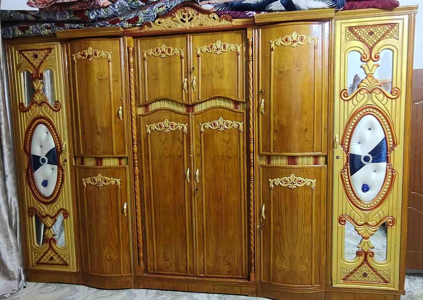غرفة جديده نجاره مستخدمه 4 أشهر السعر 500 المحاويل ***********
