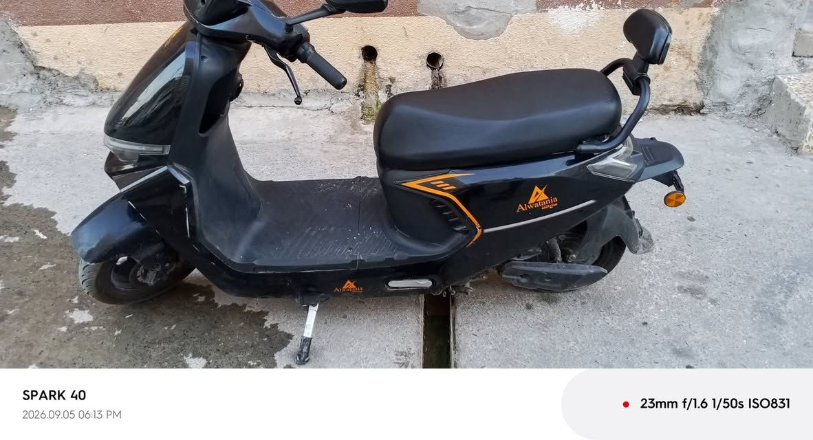 ماطور شحن للبيع ‼️
شرط الماطور و الباتريات نضيف 95٪ 🔋🔋
يحتوي على 6 بطاريات 
للتواصل على: 
***********

