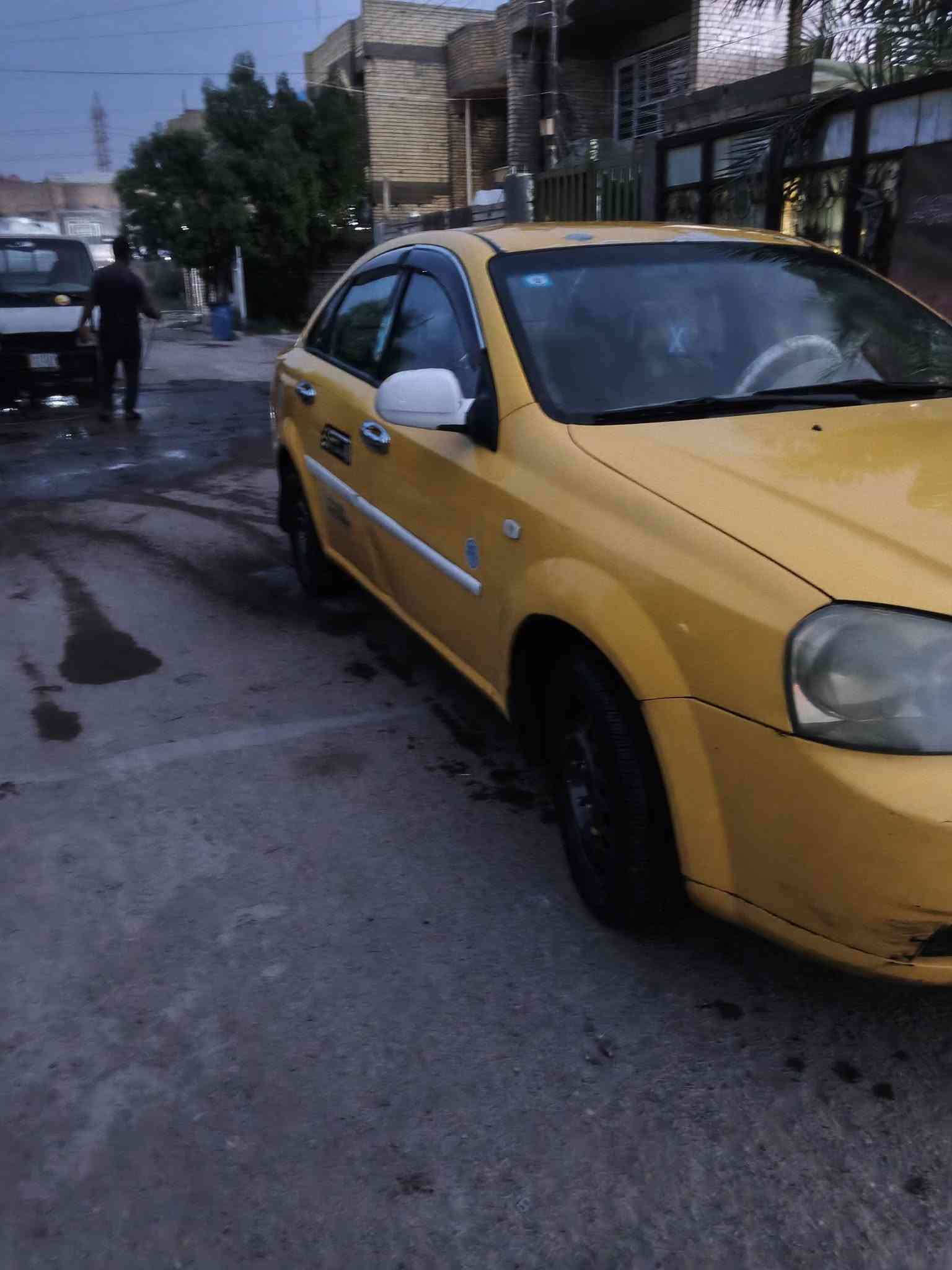 فورنزه • ٢٠٠٨ • حي اور