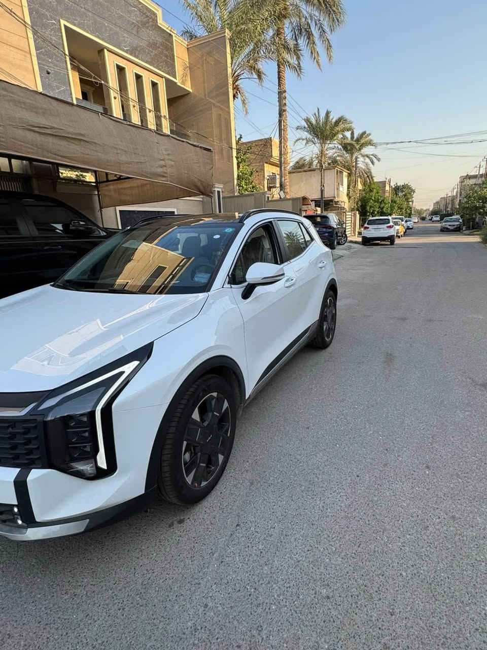 🔥🚘 للبيع كيا سبورتج 2026 – صفر كيلو متر | 1/1 فول أوبشن 🔥
أعلى المواصفات – فول للآخر – سيارة جديدة بالكامل

✨ المواصفات:

🔹 بانوراما

🔹 داتا شو

🔹 شاشة متصلة

🔹 حساسات أمامية + خلفية

🔹 رادار أمامي + خلفي + جانبي

🔹 سايد بريك كهربائي

🔹 جنطة كهربائية

🔹 مرايا كهربائية + نقطة عمياء

🔹 كشنات كهربائية + تدفئة

🔹 شاحن Wireless

🔹 تبريد كشنات

🔹 بردة خلفية قطعتين

🔹 مودات قيادة متعددة – 3 وضعيات

🔹 كاميرا خلفية

🔹 فول مواصفات 1/1

🚘 الحالة: صفر كيلو متر / زيرو

📄 رقم بغداد بأسمي

📍 بغداد – الكرخ

💰 السعر: 255

📞 ***********
