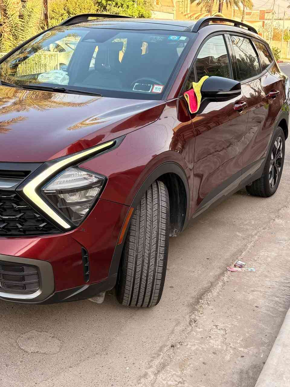 السلام عليكم سبورتج للبيع وراد امريكي حادث فقط صندوك الخلفي سياره فول مواصفات فء اكس لاين شاشه متصله كشنات تتفءه صندوك كهرباء مكان سياره بغداد طالبيه قرب مطعم حبايبنا رقم الهاتف *********** سعر 245 وبيه مجال للطبين
