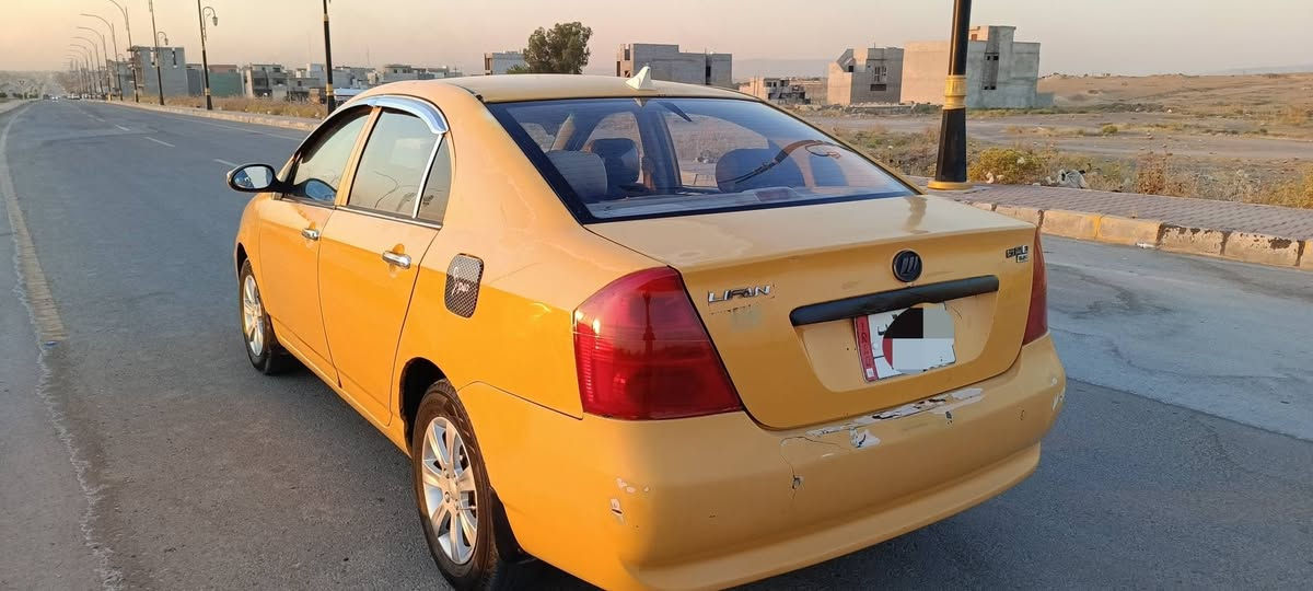 ‏ليفان 620 موديل 2011
‏كير اوتوماتيك ومحرك يارس 1600
‏معمر رايمن
‏بدون ضرر بدون تبديل 
 شرعي بلموصل.‏شرط التحويل والوكاله
وعندي وكاله عامه من الشرعي 
‏هيئه وغرامه 260 الف ينزل من سعرها
‏سنويه ساقطه
كوبون بانزين موجود
مكاني موصل الايسر
‏السعر 45 ومجال 
اعتذر عن الاقساط والمراوس
‏للاتصال  ***********
             ***********

