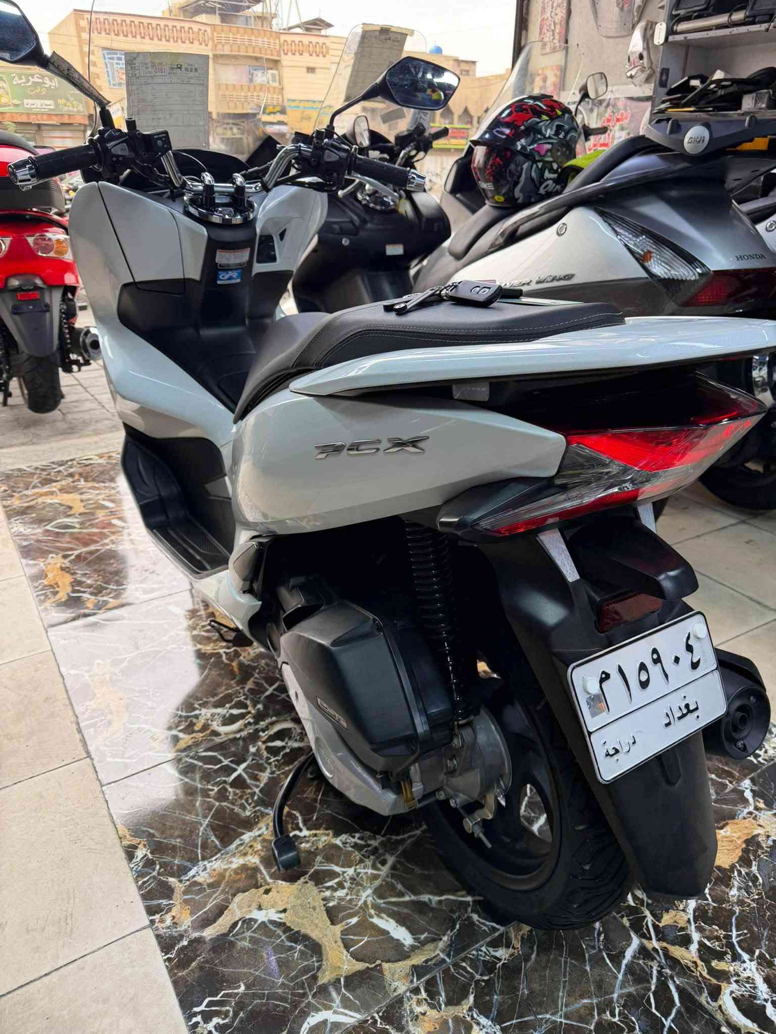 PCX • موديل 19 • ماشيه 18