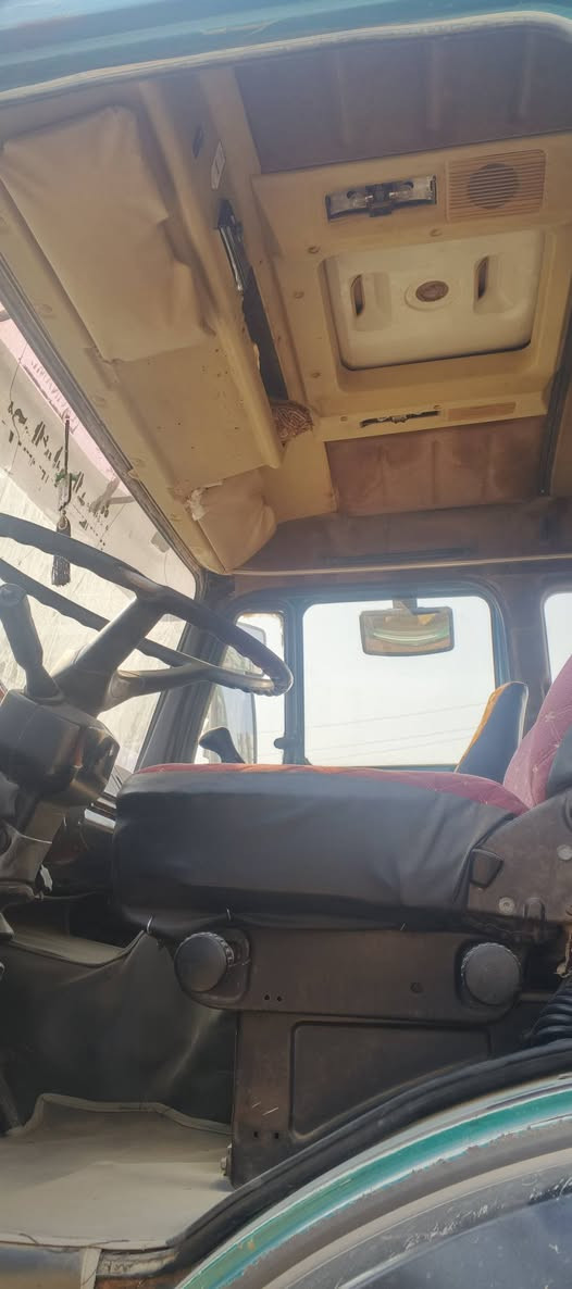 السلام عليكم للبيع موديل 91 محرك 8 حجم 28اكسن gf المكان العماره الاستفسار ***********
