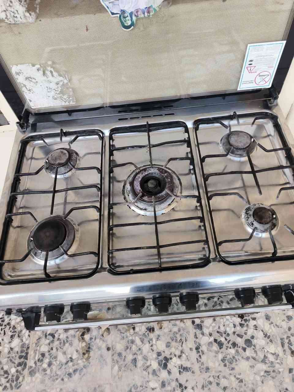 طباخ يونيون مصري الاصلي ماخذينه ٦٠٠ نريدة ٢٥٠ قفله بغداد البلديات ***********
