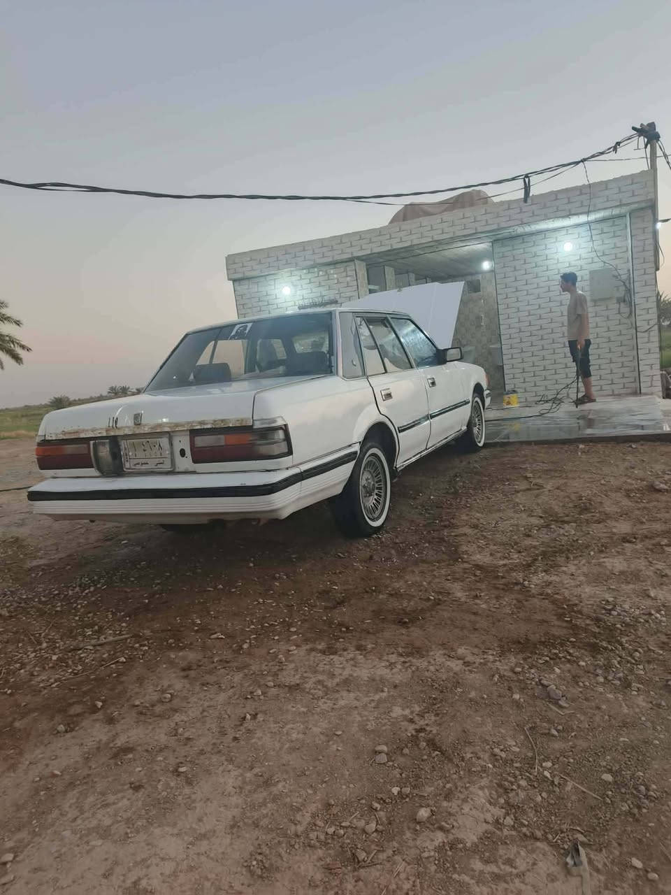 يا الله السلام عليكم سياره سوبر ٨٥ سياره مكفولة كفالة عامه من النقل جذه والصوليات والضربة القويه دواخل جديده محرك وكير وعقل خير من الله محرك بطه اثنين ونص سياره حلوه مراوس ب تيكو واليريد يشتري يتصل وبيك خير وتدلل للستفسار ***********
