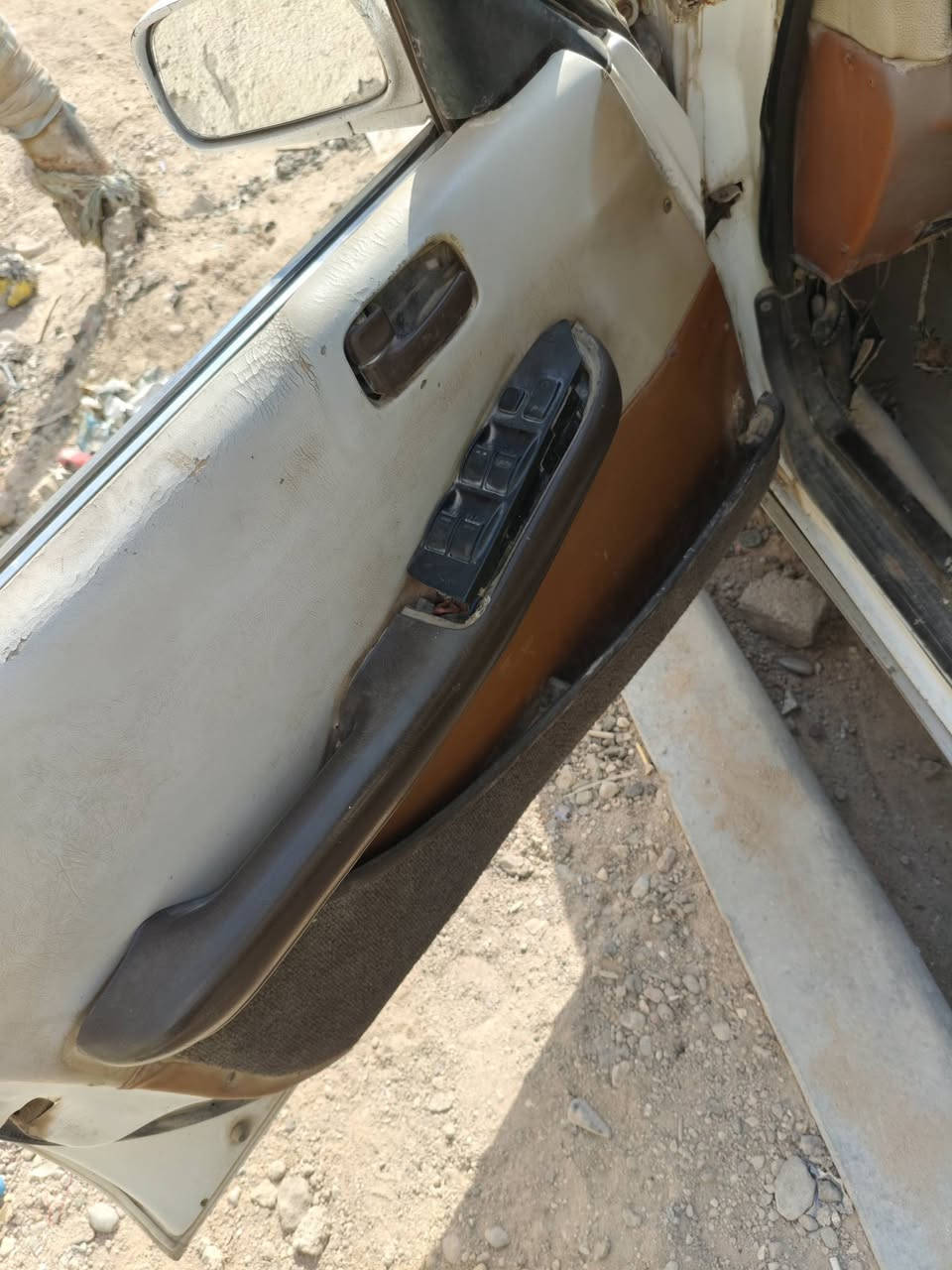 بسم الله مارك كربلائي رقم بصره مكفوله من الكص والنقل محرك ونجي اربعه كهربائيات شغاله سياره راعيها مايرضه يحول لان متأخرين عليه ابيعها هل موجود اكفلها سرقه وحرام سعرها 17 وبيها مجال مكاني بصره الزبير ***********
