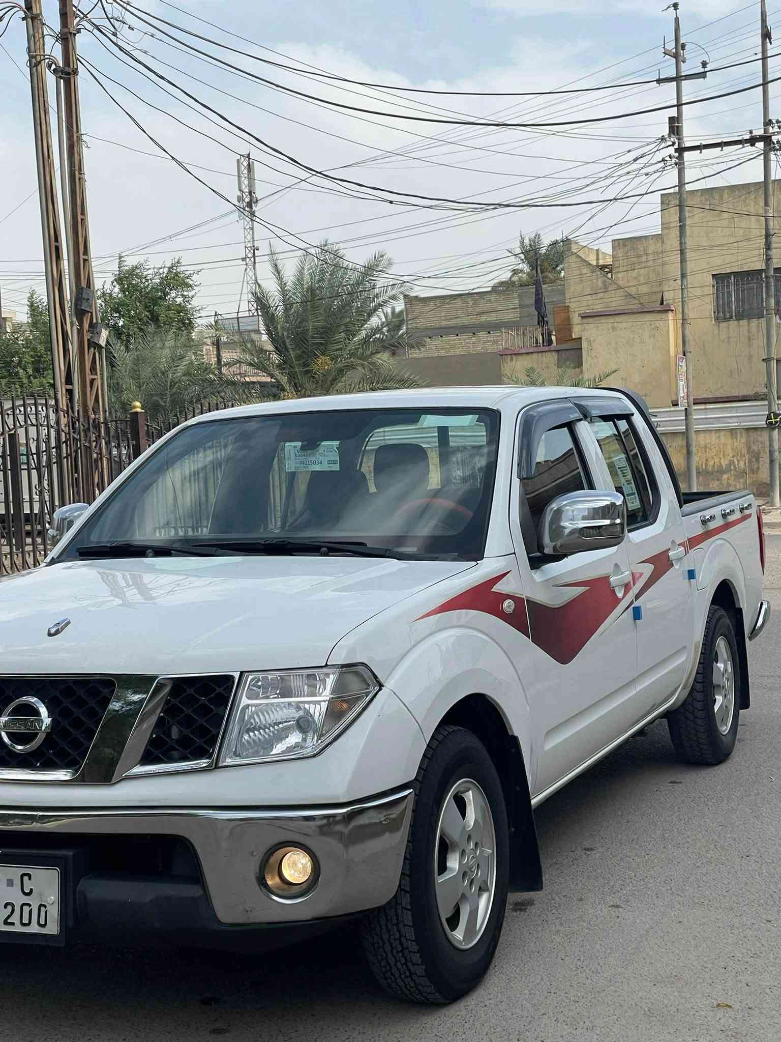 نيفارا • اوتوماتيك • ٢٠١٢
