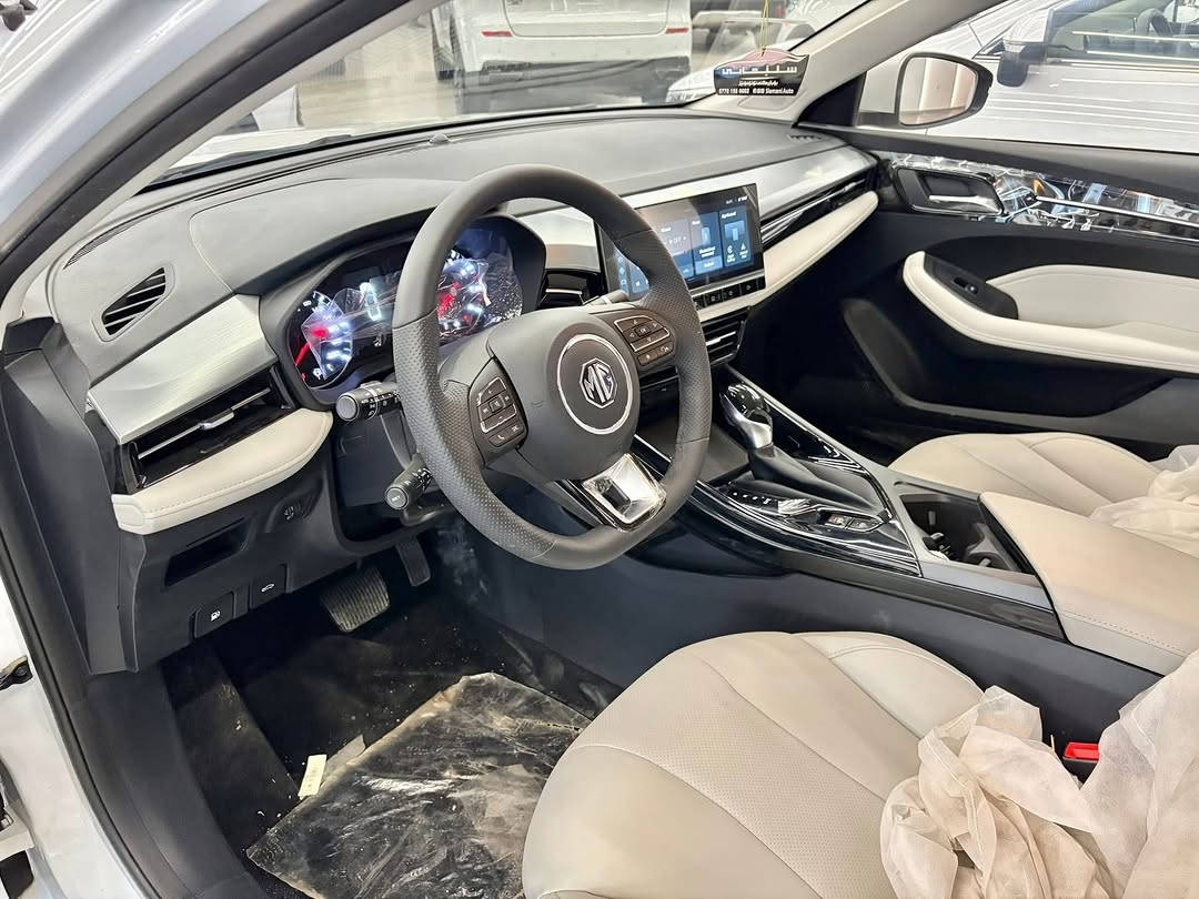 🔥2,700,000 دینار داشکاندن🔥

‎ئێم جی ٥ پڵەس کۆمفۆرت 
‏MG 5 Plus Comfort
‎‏‎‏‎مۆدێل ٢٠٢٥ مکینە ١.٥ سفر کیلۆمەتر
‎‏‎‏‎٦ ساڵ يان ٢٠٠,٠٠٠ کم ضمان لەلایەن
‎بریکاری سەرەکی ئێمجی لە عێڕاق

***********☎️
***********☎️

‏‎‏‎‏‎
‎‏‎مواصفات خلیجی کۆمفۆرت ‏‎نیو مواصفات،کامێرا، کوشن جلد،بەصمە، ئۆتۆهۆڵد و برێک کارەبایی، لایت زینۆن، ویلکپ ١٦، ئیشارەتی سەر ئاوێنە، شاشە، حساسات، لید، تبرید مرکزی، تحدید سرعە، تحکم ستیرن، حساس تایە، سوکان ڤۆلیۆم ،بلوتوث، تبرید الکترونی، ناو زەرد، ئەی بی ئێس، ٢ ئەیرباگ، قوة حصان ١٠٨.

‎‏‎ بۆ زانیاری زیاتر و نرخ بە دۆلار کۆمێنتێک بەجێبهێڵە

‎‏‎‏‎‏‎ پێشانگای ســـلـــێــــمـــانـــی ھەمیشە پێشەنگین 
‎‏‎‏‎معرض الســــلــیــمانـــیـــة ھو الافضل دائماً
‎‏‎‏‎ھەموو جۆرەکانی ئۆتۆمبێلی ئێم جی بەردەستە

‏‎📍العنوان: سلیمانیة -مشروع نقلیات السليمانية-الرقم ١٢٨
‏‎📍ناونیشان: ڕێگای تاسلوجە - پرۆژەی تێرمیناڵی سەرەکی سلێمانی-ژمارە ١٢٨

‎‏‎‏#MG #MGmotor #MGiraq #MG5  #DoMore ئێم_جی SlemaniAuto⁩⁩

نص مكتوب في الصور:
- سليماني
- *********** Ⓒ Slemani Auto