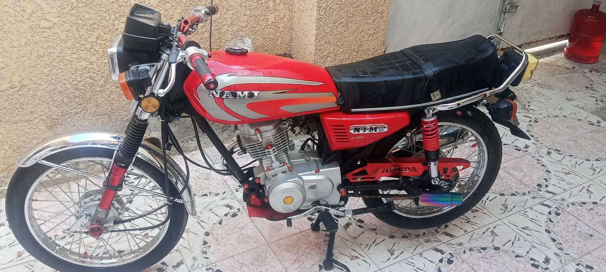 22 اوراق مكفوله مزوده غراض وياه البلاديه  مال جني سعره 800 وبيه مجال( ***********) المو شراي خل يعبر
