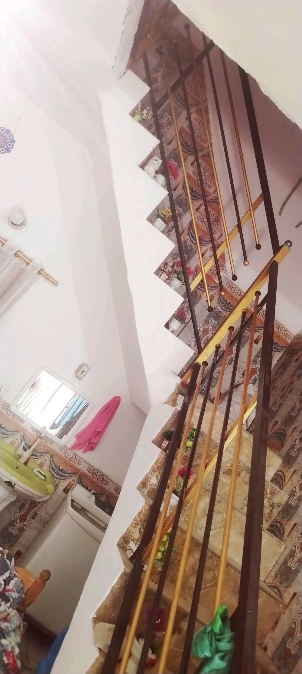 بيت للبيع • ناحية الوحدة خالصه