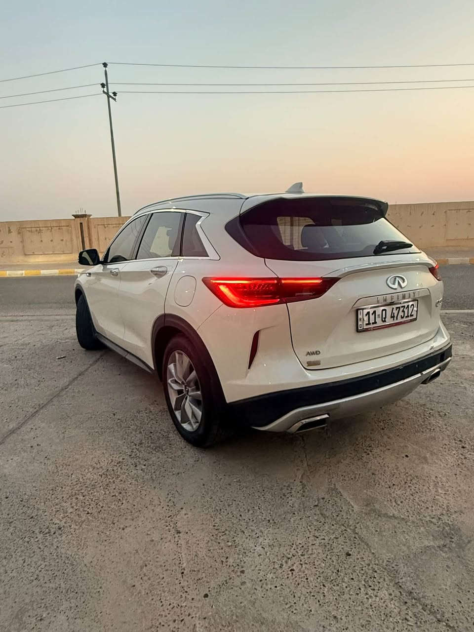 � للبيع او المراوس إنفنتي QX50 2022 فول أوبشن 🔥
وارد امريكا | ضررها صندوق مصلح نفسة يعني صبغ قطعة وحده

🔧 محرك VC Turbo

⚡ سعة 2.0 تيربو | سريعة ونشطة جداً

📍 رقم بغداد انكليزي | تحويل مباشر (مشروع وطني)

━━━━━━━━━━━━━━

🔥 المواصفات والتجهيزات:

• محرك VC Turbo فول مبدل جديد 2.0 Turbo

• بانوراما (سلايد كبير)

• شاشتين حجم 8 إنج

• مرايا النقطة العمياء + مرايا قلاب

• كامرات 4 (360 درجة)

• تشغيل عن بُعد + تبريد حسب حرارة الجو

• تشغيل بصمة

• كراسي كهربائية + ذاكرة للسائق

• نظام صوتي راقي

• إنارة زينون بالكامل (ناصي وعالي وبروجيكتر وكالة)

• باك لايت LED بالكامل

• صندوق كهربائي شفط

• كير طيارة كهربائي

• ستيرن كهربائي + تدفئة

• مقاعد جلد مع تدفئة

• تكييف قطعتين (مناخ منفصل)

• ويل حجم 19 مع تخم تايرات جديد

• حساسات إطارات

• حساسات أمامية وخلفية

• رادار + نظام مانع حوادث أمامي وخلفي

• أوتو هولد

• سايد بريك إلكتروني

• درايف مود 4 وضعيات

• ماوس تحكم بالشاشة والخارطة

• ميموري ذاكرة خزن للسائق

• قيادة مساعدة عند تفعيل وضعية الكروس

• دشبول وأبواب جلد

• إيرباك عدد 8

━━━━━━━━━━━━━━

📊 معلومات السيارة:

🔹 التايرات: تخم جديد

🔹 السيارة جاهزة من جميع النواحي

🔹 تستلمها كاملة وجاهزة

🔹بسعر مناسب جدا

📞 للاستفسار والتفاصيل، مراسلة خاص

***********
