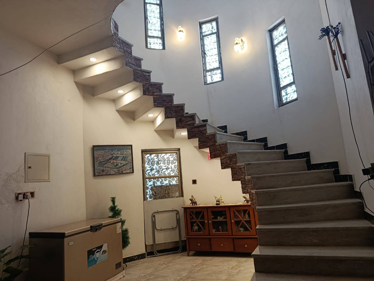 (( بيت للبيع ))
التنومة الصالحية قرب مدارس الريف الزاهر مساحة البناء( ٢١٥ ) يحتوي ع غرفتين وصالة ومطبخ وغرفتين بناء ٢٠٢٤ والسطح ايزوكام السعر المطلوب ((١٥٠))مليون وبي مجال لاستفسار الاتصال ع الرقم *********** البصرة, العراق
