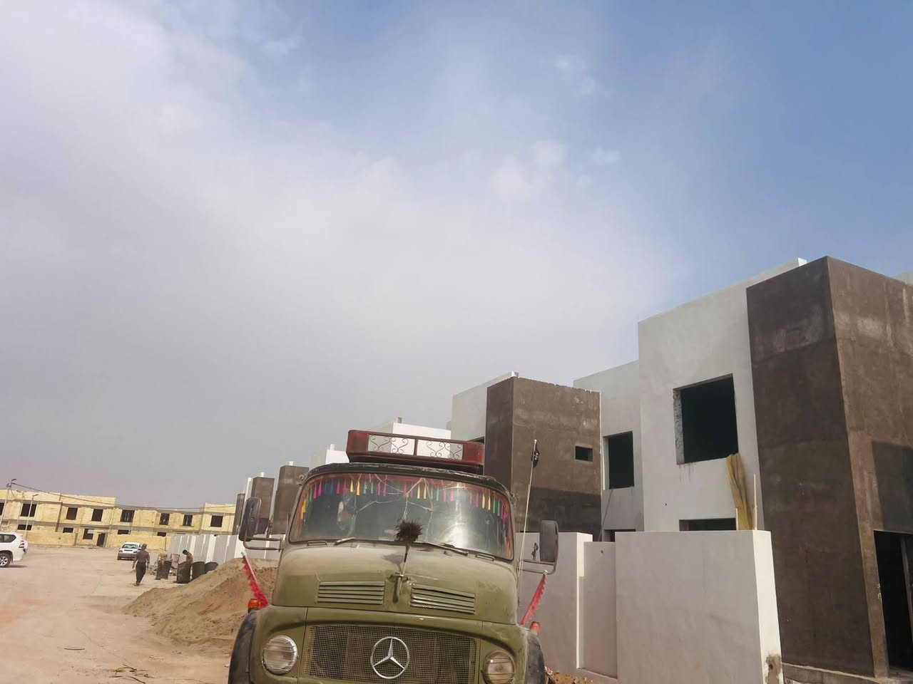 شاحنة • ماكو تفاصيل