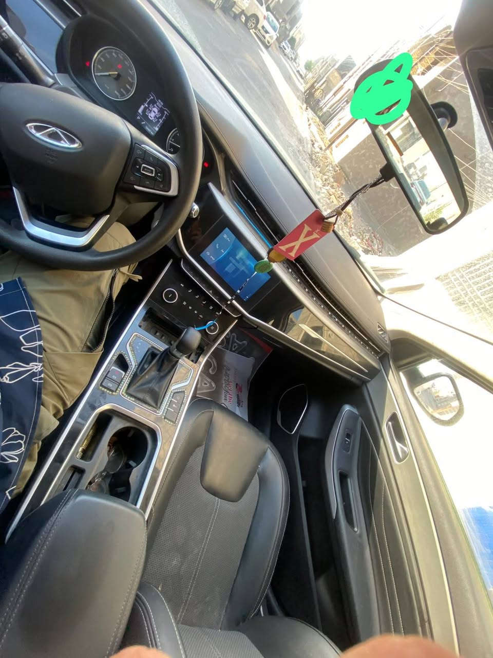 سلام عليكم ...
سيارة 🚙 شيري موديل 2022 - مكينه 1500 تيربو - بيها وضع الايكو والسبورت -
ماشيه 19,000 كيلو  بعدها زيرو بس بيها صبغ بالبنيد كد شبر - السعر 110$ وبيها مجال للشراي -مكانها بغداد -بغداد الجديدة
للتواصل ***********
