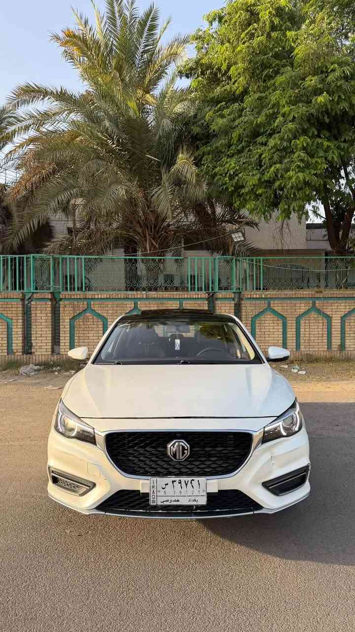 MG6 Trophy 2023

*بصمة وفتحة وحساسات 
* گير 7 سرعات DCT
* دفع أمامي 
* فول مواصفات أعلى فئة
* داخلية جلد
* شاشة وسطية + شاشة معلومات
* كاميرا وحساسات خلفية
* مثبت سرعة
* أنظمة ABS + ESP + TCS
* ماشية: 70.000 كم فقط
* بدون صبغ فقط ملاحضات بيهه بالدعاميات 
* سيارة جاهزة
* محرك مفتوح بالشركة 
* رقم بغداد بإسمي // عنواني بغداد 
* السعر منااااسب  88  ورقه وبيه مجال 
* للتواصل ***********
مكاني بغداد حي القاهرة
