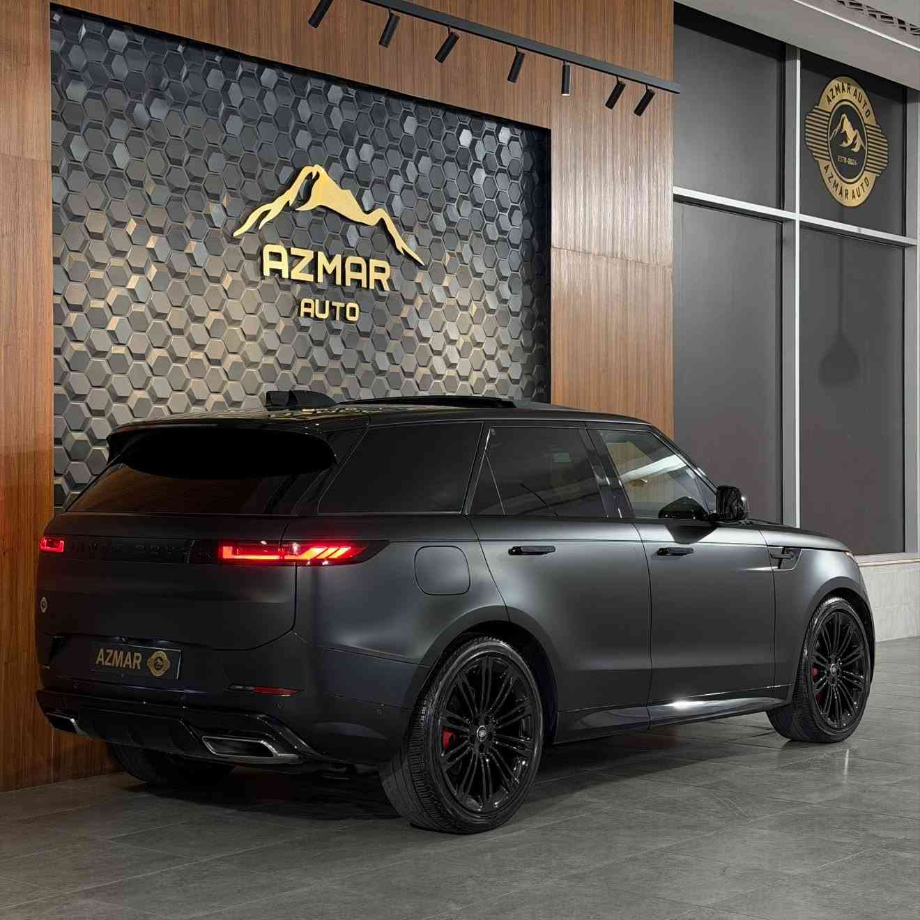 Range rover Sport hse dynamic ⚜️
موديل : 2024
ماشية : 25 الف فقط
كلين تايتل✅
مرقم + مغلف PPF مات + مضلل

فول مواصفات
داخل احمر و بنوراما و ابواب شفط و كشنات تدفئة و تبريد و كامرات ٣٦٠ درجة و داتاشو و رادارات و حساسات و تحكمات كامل ستيرن و انارات داخلية متعدد الالوان و جكات و انضمات قيادة بيها و بعد هواية مواصفات متنذكر

السيارة وارد امريكي كلين تايتل 🔥

مرقم و جاهز تحويل او وكالة بشرط
سعر : 795$ ورقة
للاستفسار : ***********
العنوان : السليمانية المعارض الجديدة شركة ازمر اوتو معرض رقم ٣٤
