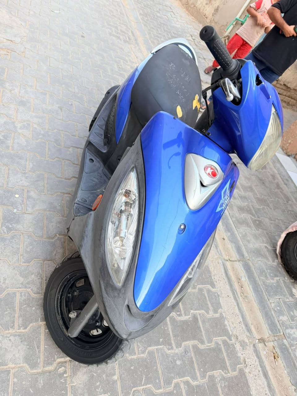 مكلف بل نشر.... في تو لبيع 650 وبيه مجال لولد مستعجل علا بيعته وين ميعجبك افحص دراجه جديده شوفت عينك مكان نجف كوفه  رقم *********** ئي ستفسار
