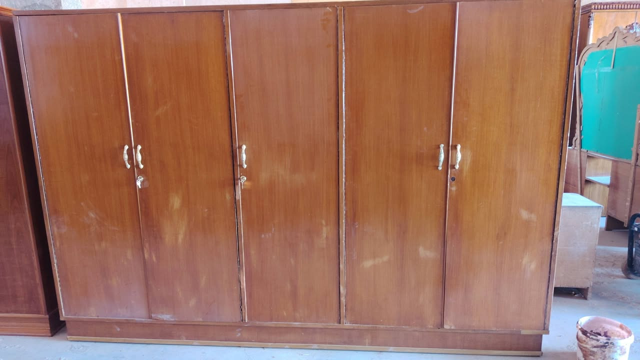 سلام عليكم غرف للبيع صاج شراي هذه رقمي ***********
