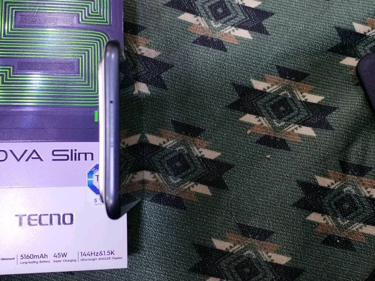 بوفا سلم 5G • ٢٥٦ جيجا • بطارية ٩٩٪