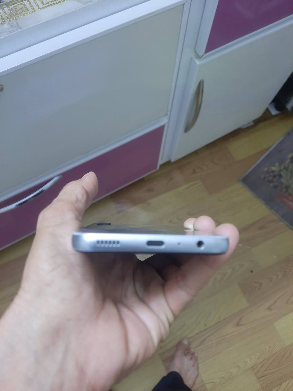 للبيع سامسونك a24 كفاله من كل شي مواصفاته معروفه السعر 175 ومجاله قليل مكان حله ***********

نص مكتوب في الصور:
- 7:09
- حول الهاتف
- Galaxy A24
- إعادة تسمية
- اسم المنتج
- اسم الطراز
- SM-A245F/DSN
- الرقم التسلسلي
- R58WB0L2GTK
- SIM 2
- رقم الهاتف
- +9647704546815
- الشبكة