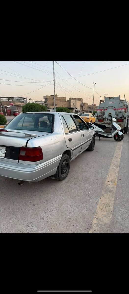 السلام عليكم عندي هوندا اكسله مديل 91للبيع خير من الله كير مكفول مكينه بيهه صوت قليل صدر نضف تخم تاير تحويل ثاني يوم مصفره غرامات رقم ديالى مشروع وطني تحويل بئيه محافضه السعر 19وببهه مجال للشراي المكان بغداد الشعله خطيب الزراعي رقم الهاتف ***********
