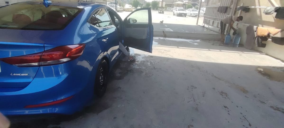 النترا وارد أمريكي فول واحد على واحد اي نقص مابية حتى السيرفس ما مشتغل بية جديد جدا منظومة غاز صار كم يوم شديد المنظومة ليت على نصي زنون سنوية الحد 2031تنتهي اي نقص مابية تخم تاير جديد ويل ياباني رقم *********** مكان الغزالية ماشية ٦٥ الف حقيقي
