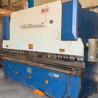 مقص CNC ٤م • معواجة CNC ٤م • بغداد المعامل