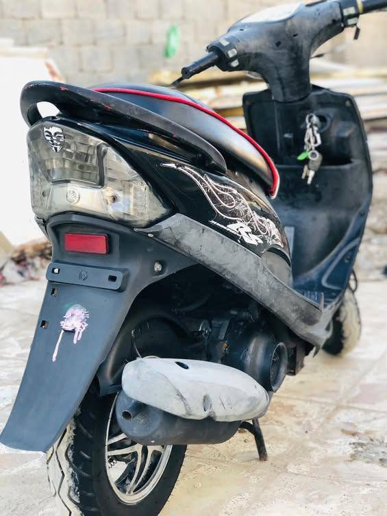 🧿السلام عليكم
🛵دراجه ماكس عدله للبيع. لدراجه جاهزه  برغي مامفتوح بيه سلف هندر كهرباءيات كله شغاله ختم واحد  وي المكينه 
الستفسار عله هاذه الرقم ***********📞
السعر 850💸@مكلف بنشر كروري حيدر
