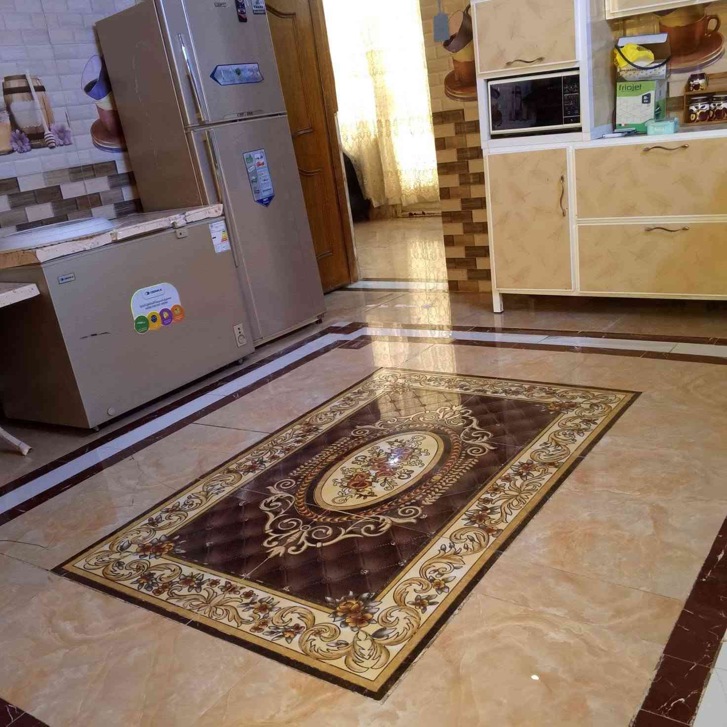 السلام عليكم دار للبيع مساحته 200 بلدوره السعر على الخاص للستفسار الاتصال. على هذا الرقم ***********
