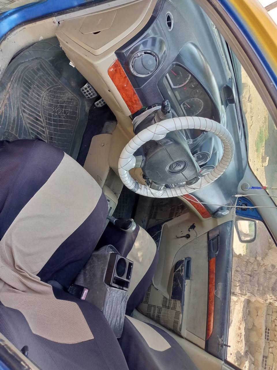 افيو موديل 8 السياره جاهزه السعر 38 وبيه مجال ***********
