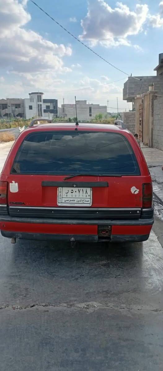 السلام عليكم  اوميكه استيشن حجم 20 للبيع موديل 92  محرك لا صرف ولا نفخ السعر 17 وبيها مجال ***********
