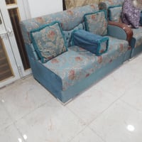 ديوان • ١٥ مقعد • خشب جام