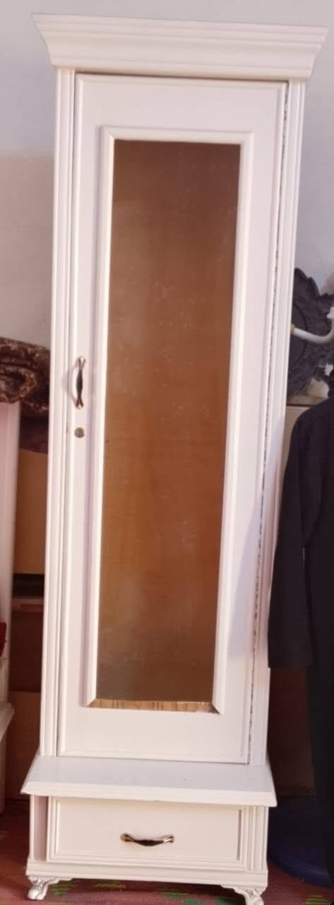 غرفه مستعمل قليل نضيفه المكان المثنى قضاء الرميثه للاستفسار المراسله ع الرقم ***********
