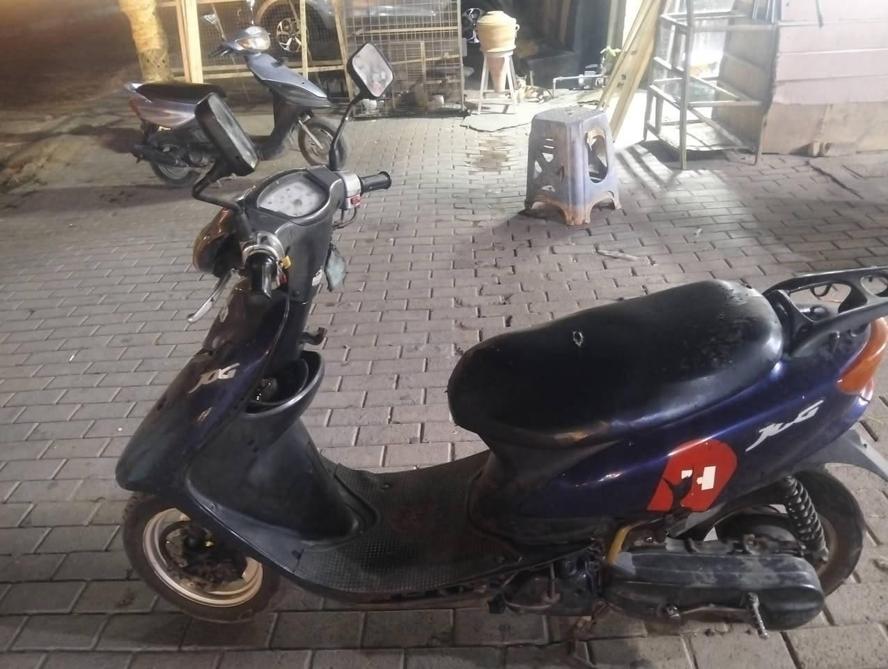سلام عليكم عصفوريه نظيفه بس سحب مابيها الدراجه نظيفه وتجي تشوف ب عينك وتدلل*********** حبيبه قرب ساحة الحمزة
