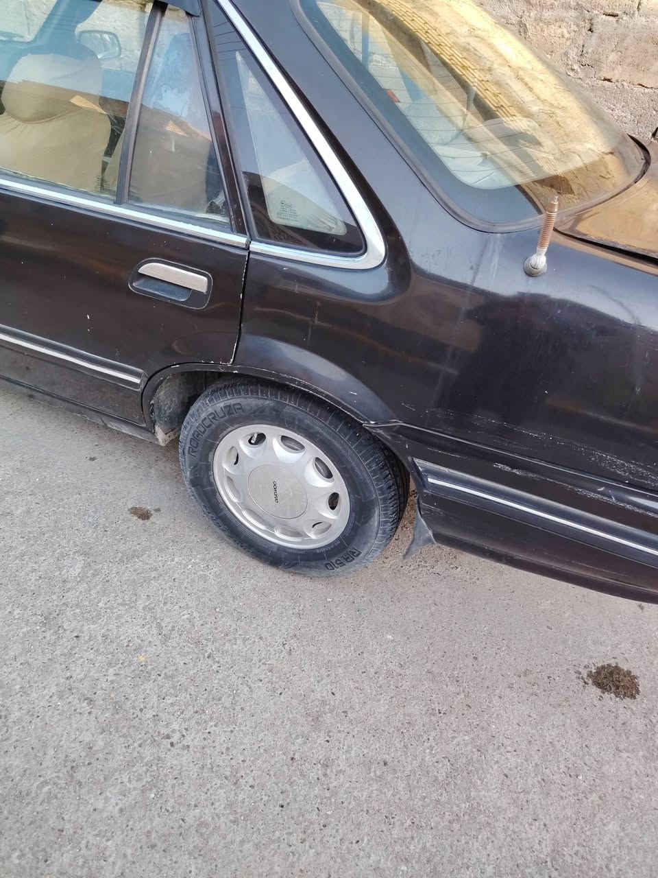 سلام عليكم برنس 95   أسود مكفولة من الضربه رقم بغداد حلو رقمهه السعر ٢٥ وبيهه مجال حك جيه  ***********
