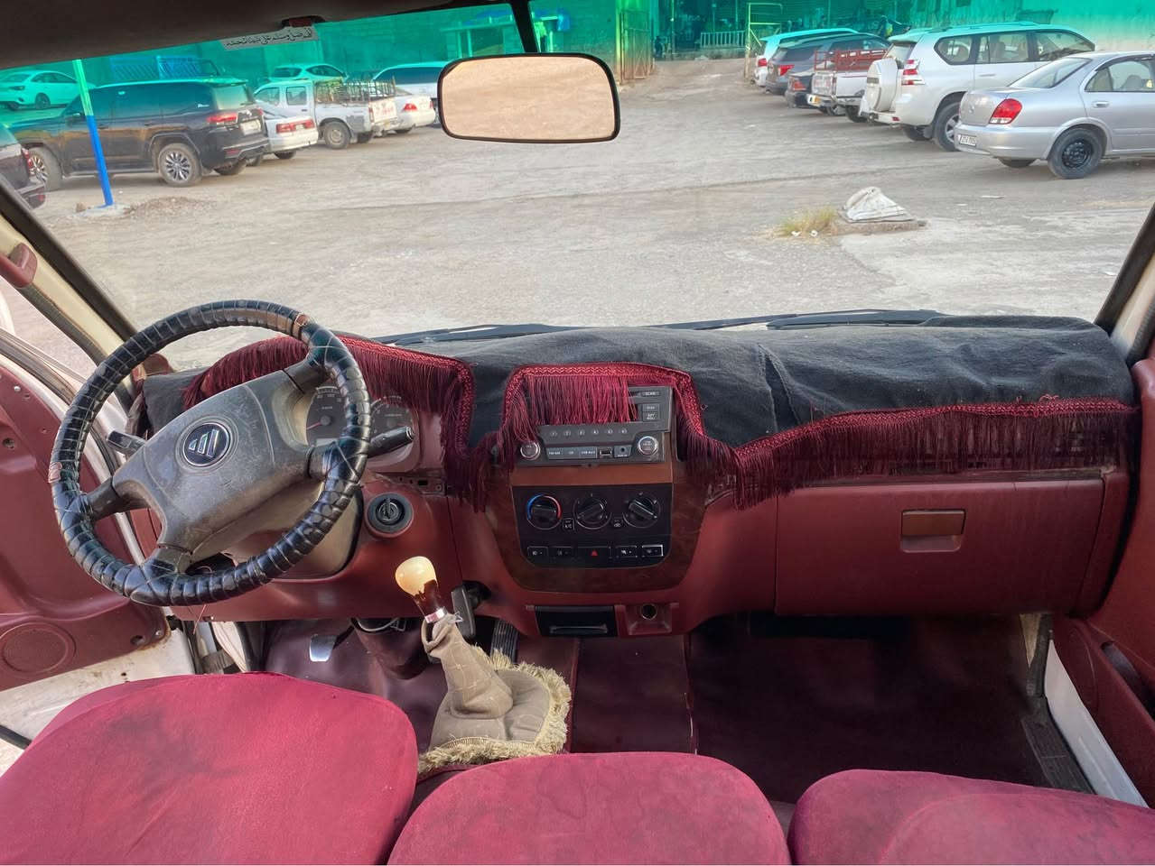 سەرەتا بە ناوی خوای گەورە و میهرەبان

فۆتۆن ١٤ نەفەری
مۆدیل ٢٠١٥
نموونە لە جوانی و پاکی
گیر و مەکینە و اکسل و تەقە و رەقە و تندوتۆلی بەشەرت
ماڵی مەدەنی و موس و بڕاوە و دەعم و لیدراوی بەشەرت
گیر و مەکینە و اکسلی بیلادی شەریکەیە
گیر و مەکینە و اکسلی بەشەرت
ناو دەری زۆر جوان و پاک ماوەتەوە
دەعم و لیدراوی و بۆیاخی نیە
ماڵی کاسپیە و هەموو گیانی مەزبوتە
ماڵی دۆستە و دیناریک مەسروفی نیە
هەیکەلی زۆر پاک و جوان ماوەتەوە 
ناو دەری زۆر جوان و پاک ماوەتەوە
بۆ عەیب و عار و مەسروف پرسیار مەکە.!
شوین// هەڵەبجەی شەهید
سعری// ٢٨ گڵا و مجالیکی کەم

ئاسیا// ***********
کۆرەک// ***********
واتساب و ڤایبەری لەسەرە.! حلبجة, السليمانية

