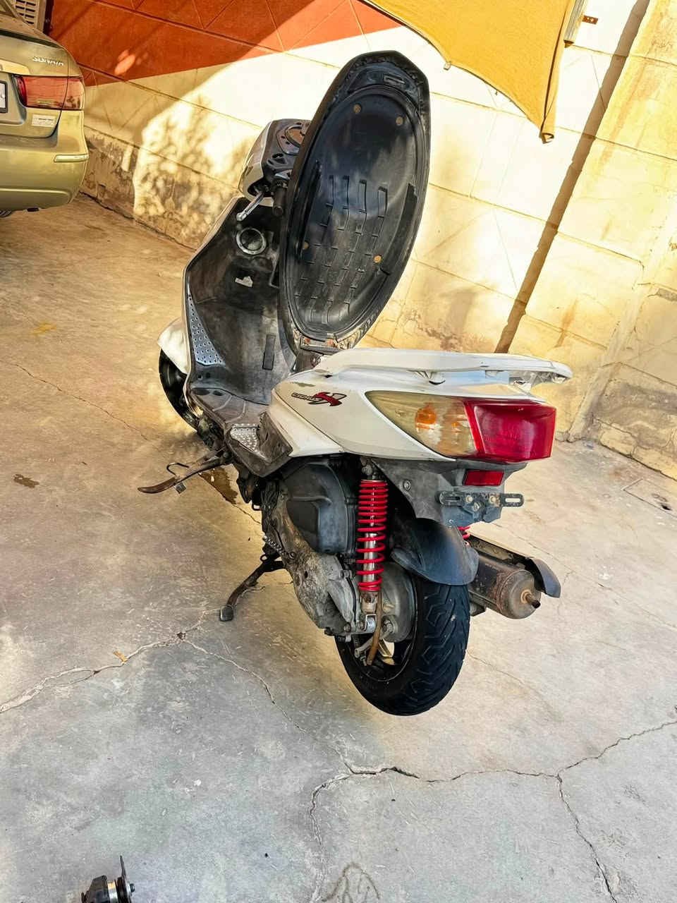 سكنس فحل (كابريتر بلادي مو تحوير )مكينة بلادية لاتبخير لاتنقيص برغي ممفتوح بيهة الدراجة كلهة بلادية بيهة نقوصات بسيطة (الدراجة بلادية) 500وبيهة مجال ديالى تقاطع القدس ***********
