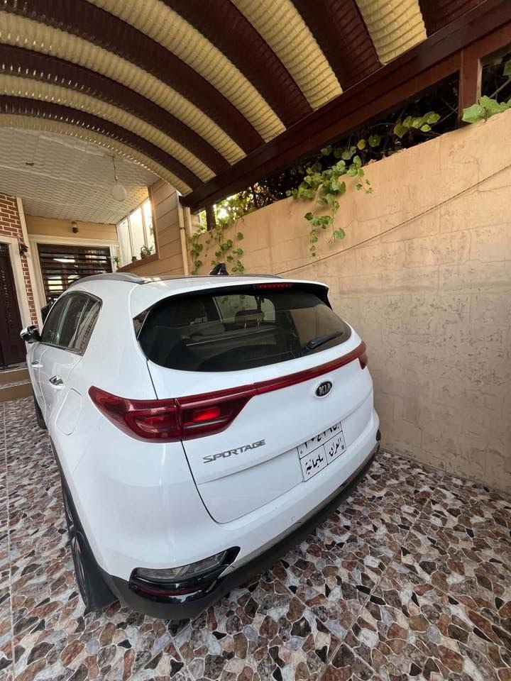 للبيع موديل ٢٠٢٠ بدون صبغ  ماشي ٦٥  الف    سعره ١٨٧ 
كركوك 

***********
